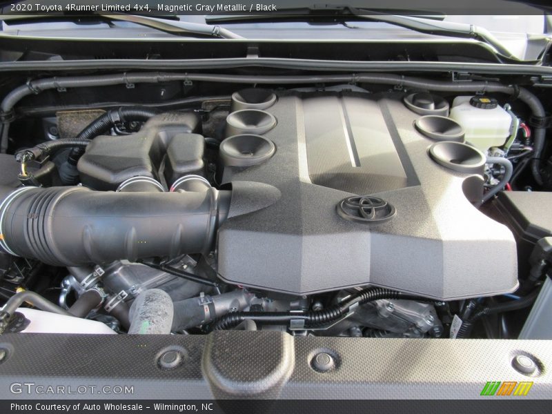 Magnetic Gray Metallic / Black 2020 Toyota 4Runner Limited 4x4