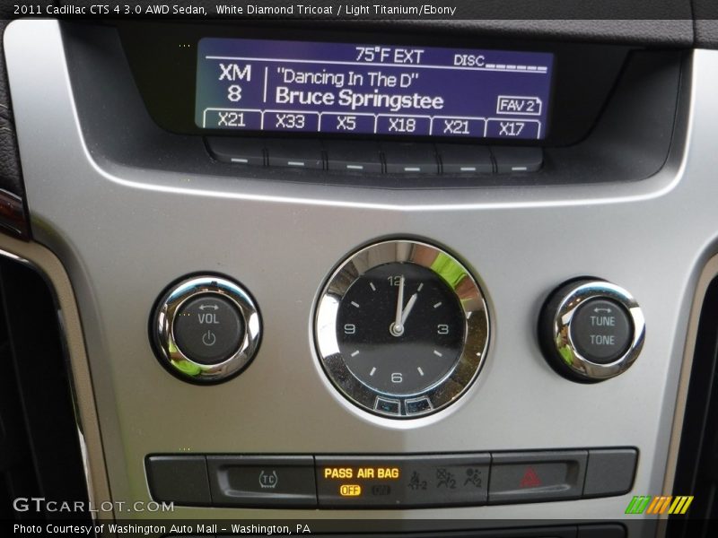 White Diamond Tricoat / Light Titanium/Ebony 2011 Cadillac CTS 4 3.0 AWD Sedan