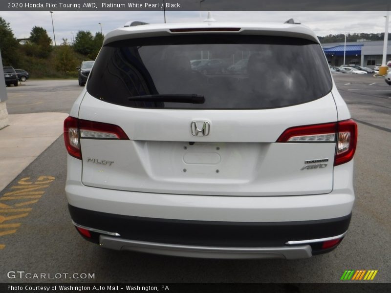 Platinum White Pearl / Black 2020 Honda Pilot Touring AWD