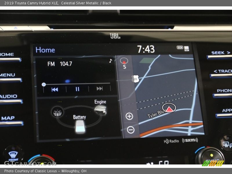 Celestial Silver Metallic / Black 2019 Toyota Camry Hybrid XLE