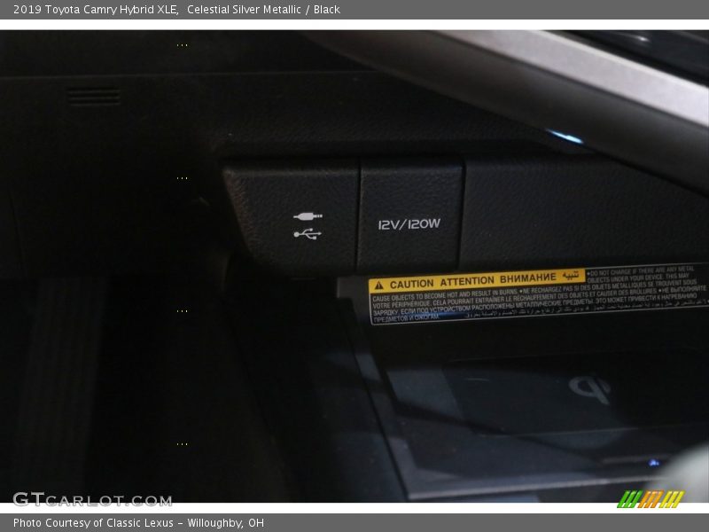 Celestial Silver Metallic / Black 2019 Toyota Camry Hybrid XLE