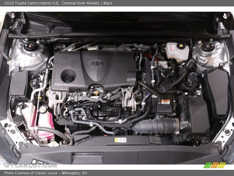 Celestial Silver Metallic / Black 2019 Toyota Camry Hybrid XLE