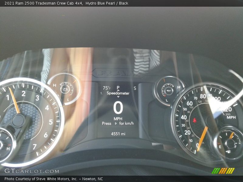  2021 2500 Tradesman Crew Cab 4x4 Tradesman Crew Cab 4x4 Gauges