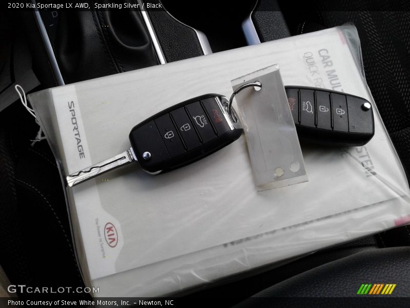 Keys of 2020 Sportage LX AWD