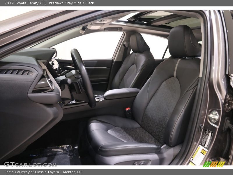 Predawn Gray Mica / Black 2019 Toyota Camry XSE