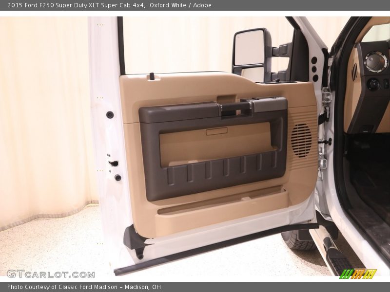 Oxford White / Adobe 2015 Ford F250 Super Duty XLT Super Cab 4x4