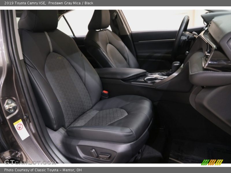 Predawn Gray Mica / Black 2019 Toyota Camry XSE
