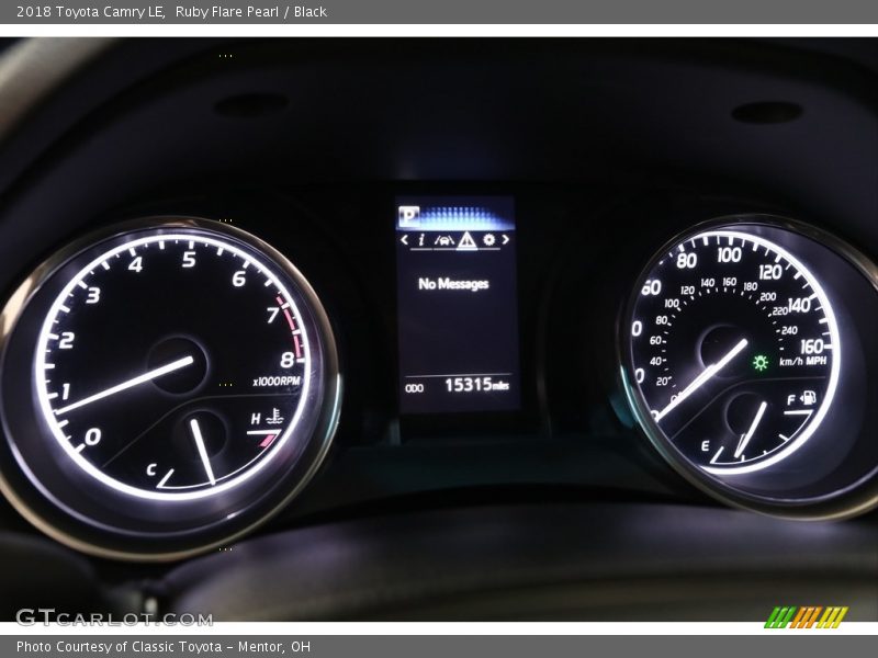 Ruby Flare Pearl / Black 2018 Toyota Camry LE