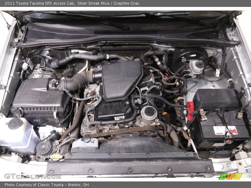Silver Streak Mica / Graphite Gray 2011 Toyota Tacoma SR5 Access Cab