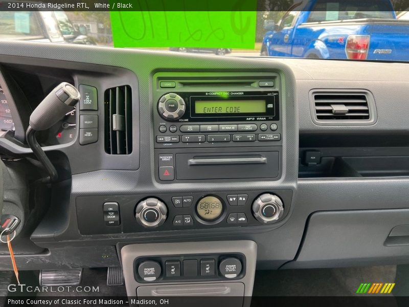 White / Black 2014 Honda Ridgeline RTL