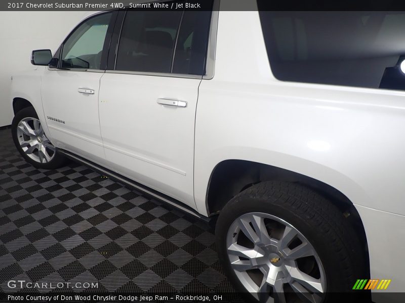 Summit White / Jet Black 2017 Chevrolet Suburban Premier 4WD
