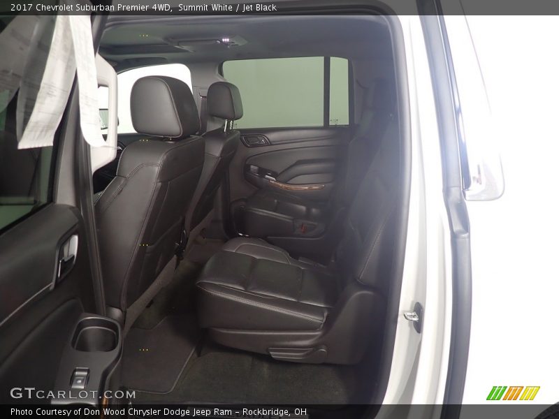 Summit White / Jet Black 2017 Chevrolet Suburban Premier 4WD