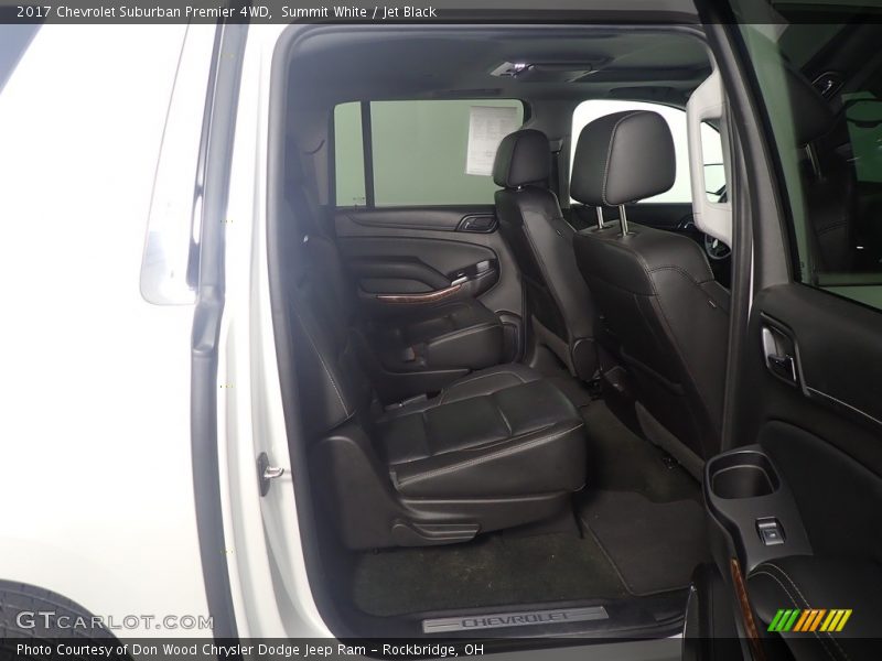 Summit White / Jet Black 2017 Chevrolet Suburban Premier 4WD