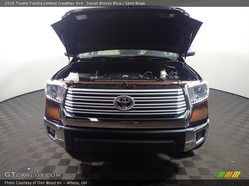 Sunset Bronze Mica / Sand Beige 2016 Toyota Tundra Limited CrewMax 4x4