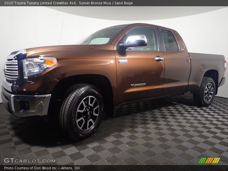 Sunset Bronze Mica / Sand Beige 2016 Toyota Tundra Limited CrewMax 4x4