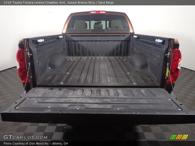 Sunset Bronze Mica / Sand Beige 2016 Toyota Tundra Limited CrewMax 4x4