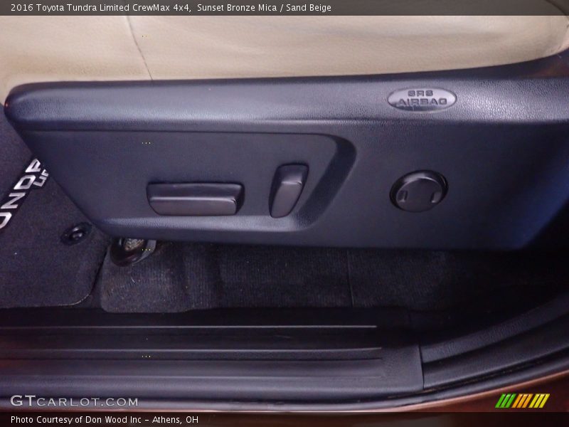 Sunset Bronze Mica / Sand Beige 2016 Toyota Tundra Limited CrewMax 4x4
