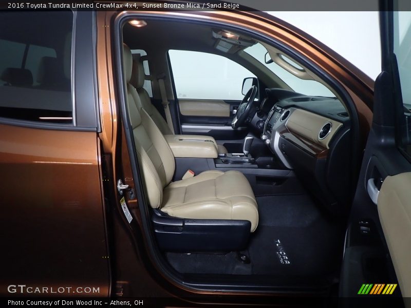 Sunset Bronze Mica / Sand Beige 2016 Toyota Tundra Limited CrewMax 4x4