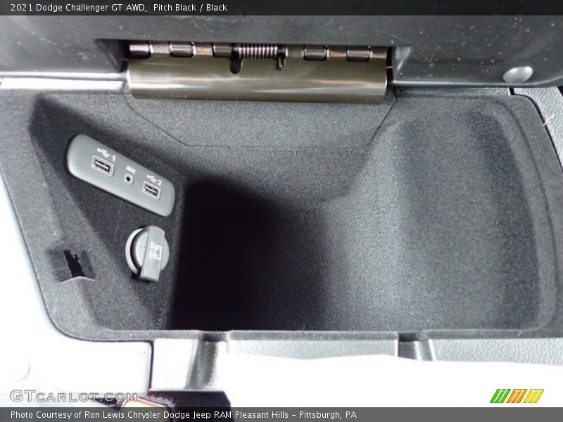 Pitch Black / Black 2021 Dodge Challenger GT AWD