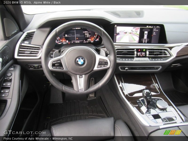 Dashboard of 2020 X5 M50i