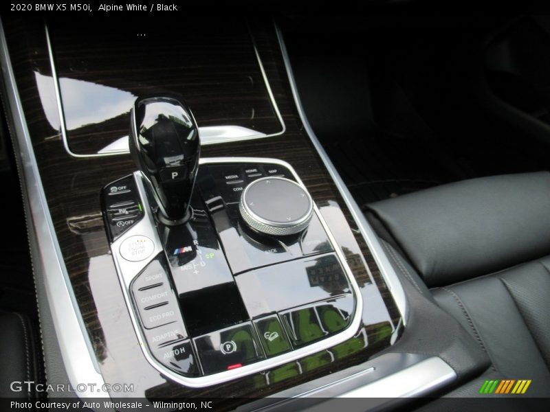 Alpine White / Black 2020 BMW X5 M50i