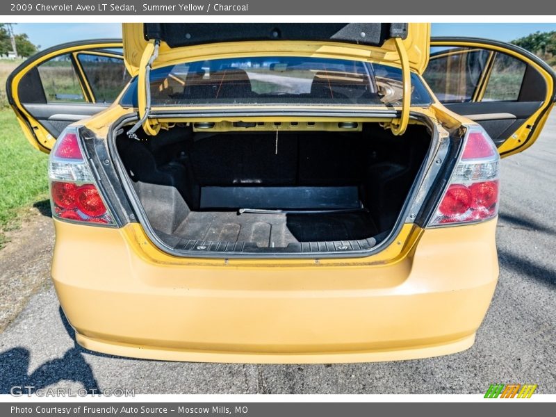 Summer Yellow / Charcoal 2009 Chevrolet Aveo LT Sedan