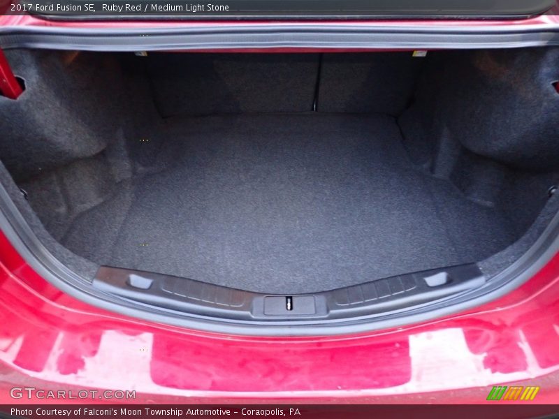 Ruby Red / Medium Light Stone 2017 Ford Fusion SE