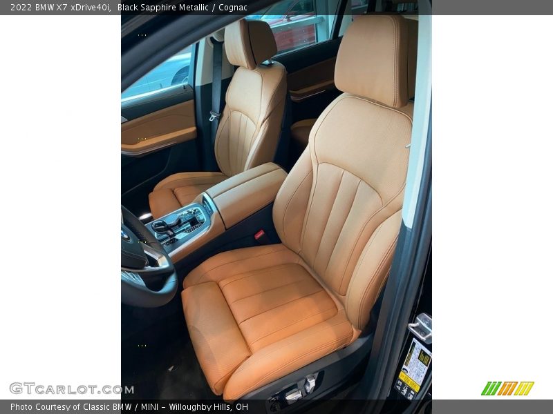 Front Seat of 2022 X7 xDrive40i