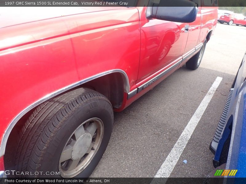 Victory Red / Pewter Gray 1997 GMC Sierra 1500 SL Extended Cab