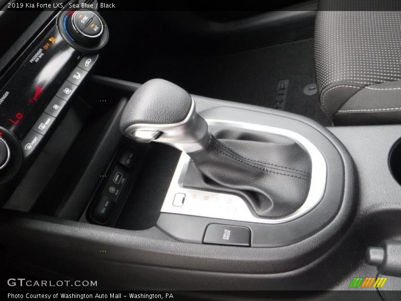Sea Blue / Black 2019 Kia Forte LXS