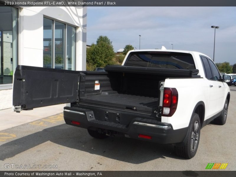 White Diamond Pearl / Black 2019 Honda Ridgeline RTL-E AWD