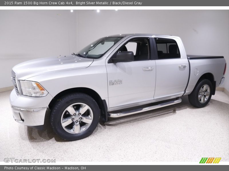 Front 3/4 View of 2015 1500 Big Horn Crew Cab 4x4
