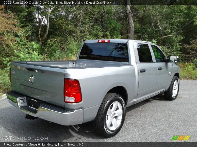 Billet Silver Metallic / Diesel Gray/Black 2021 Ram 1500 Classic Crew Cab