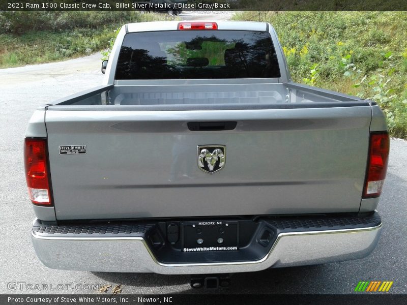 Billet Silver Metallic / Diesel Gray/Black 2021 Ram 1500 Classic Crew Cab