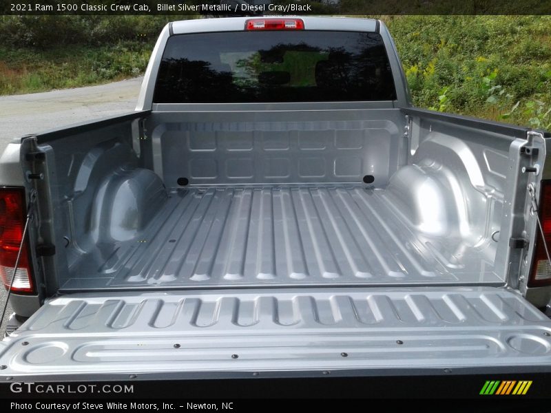Billet Silver Metallic / Diesel Gray/Black 2021 Ram 1500 Classic Crew Cab
