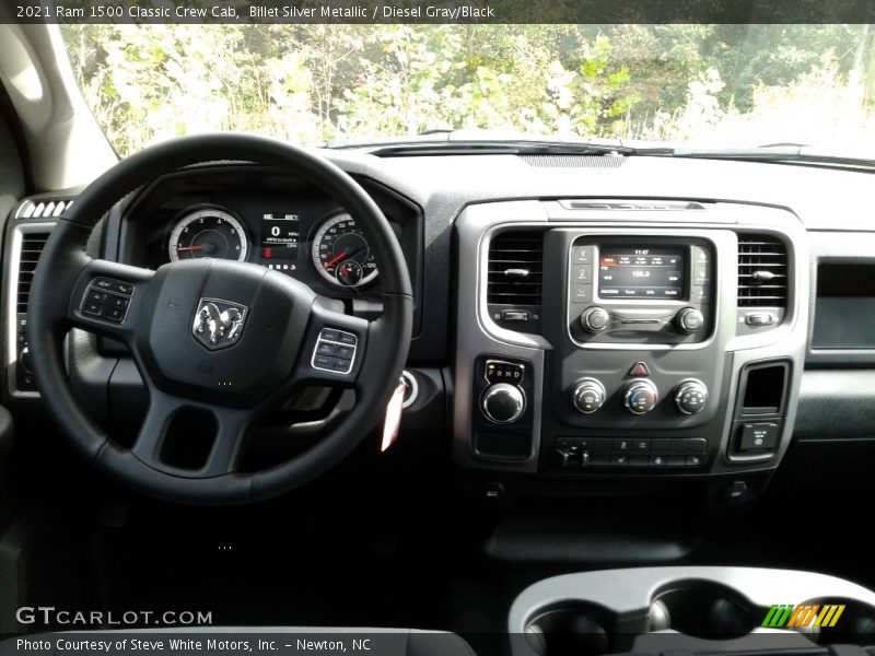 Billet Silver Metallic / Diesel Gray/Black 2021 Ram 1500 Classic Crew Cab