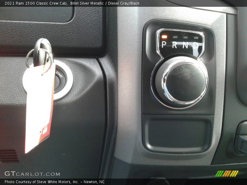 Billet Silver Metallic / Diesel Gray/Black 2021 Ram 1500 Classic Crew Cab