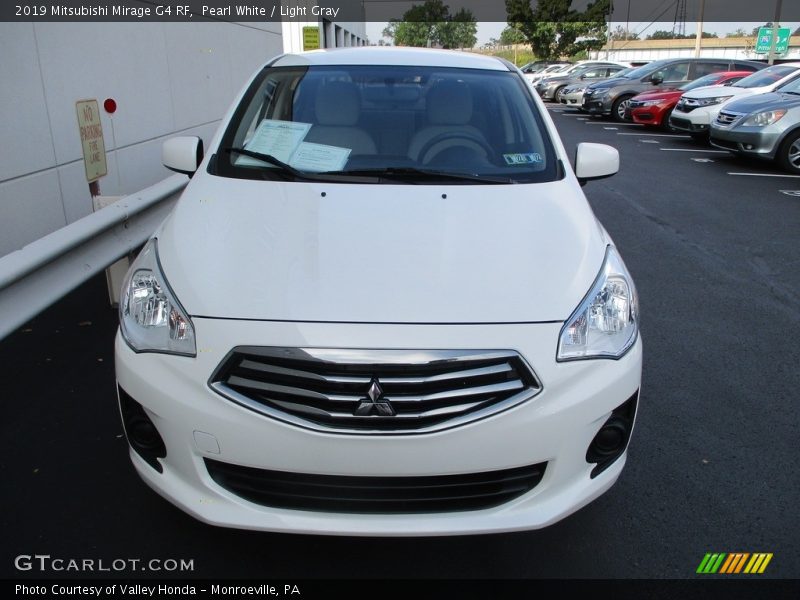 Pearl White / Light Gray 2019 Mitsubishi Mirage G4 RF