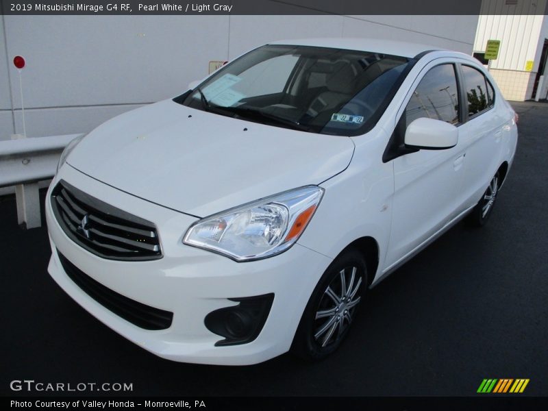 Pearl White / Light Gray 2019 Mitsubishi Mirage G4 RF