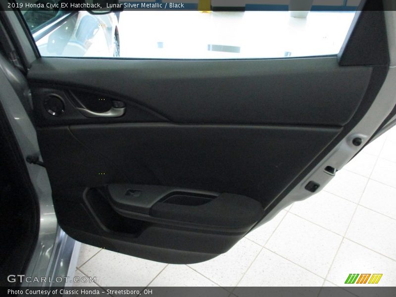 Lunar Silver Metallic / Black 2019 Honda Civic EX Hatchback