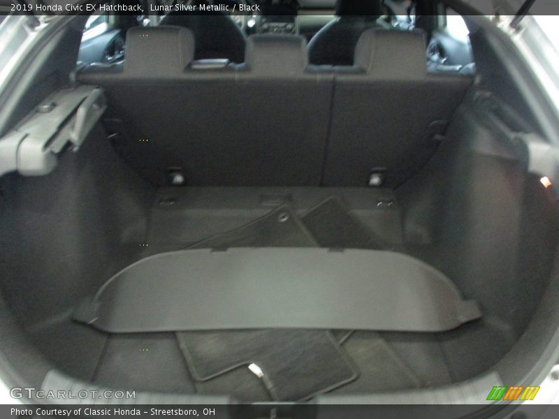 Lunar Silver Metallic / Black 2019 Honda Civic EX Hatchback