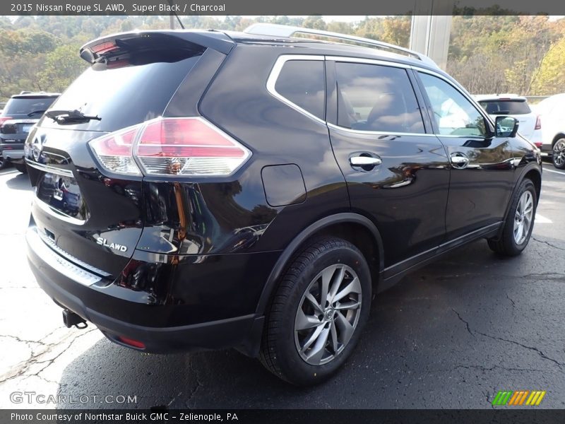 Super Black / Charcoal 2015 Nissan Rogue SL AWD