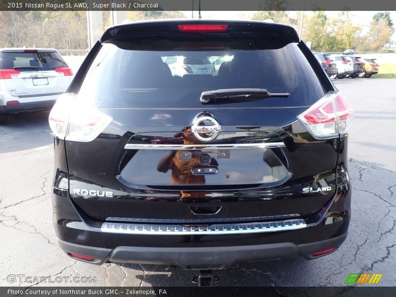 Super Black / Charcoal 2015 Nissan Rogue SL AWD