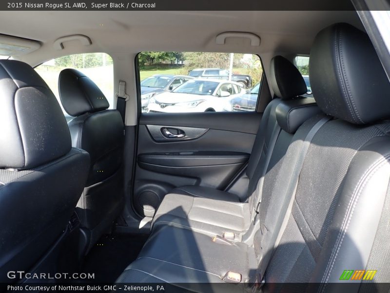 Super Black / Charcoal 2015 Nissan Rogue SL AWD