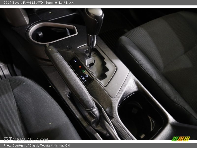 Super White / Black 2017 Toyota RAV4 LE AWD