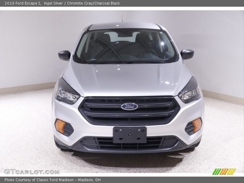 Ingot Silver / Chromite Gray/Charcoal Black 2019 Ford Escape S