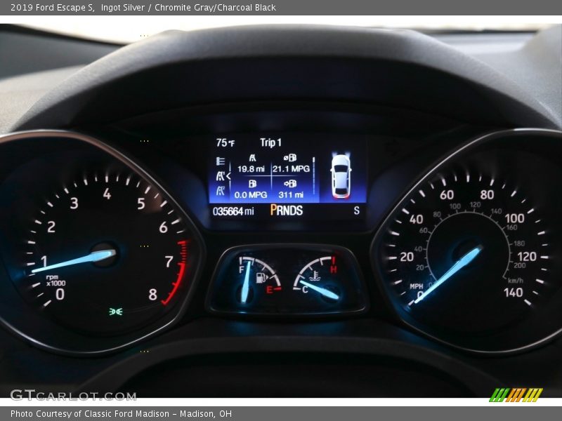Ingot Silver / Chromite Gray/Charcoal Black 2019 Ford Escape S