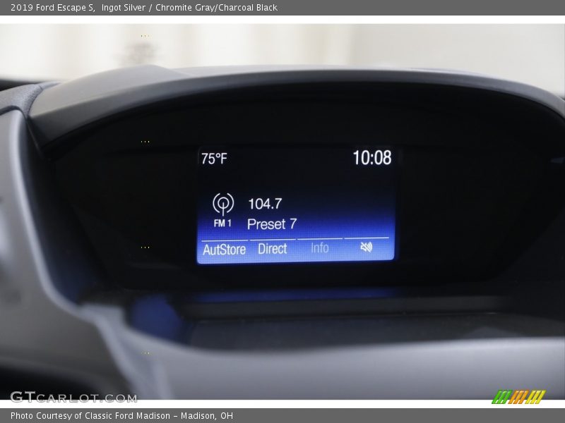 Ingot Silver / Chromite Gray/Charcoal Black 2019 Ford Escape S