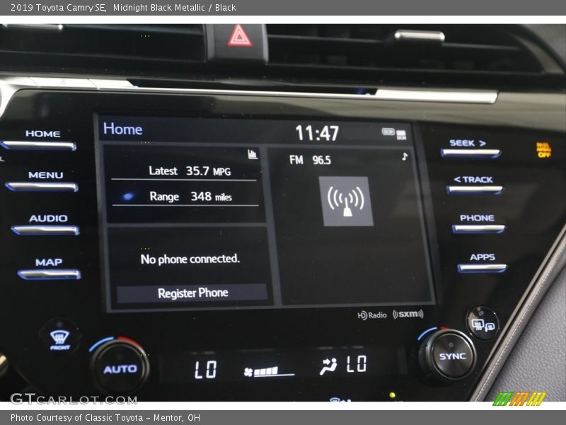Midnight Black Metallic / Black 2019 Toyota Camry SE