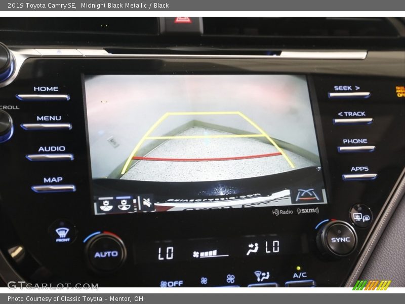 Midnight Black Metallic / Black 2019 Toyota Camry SE